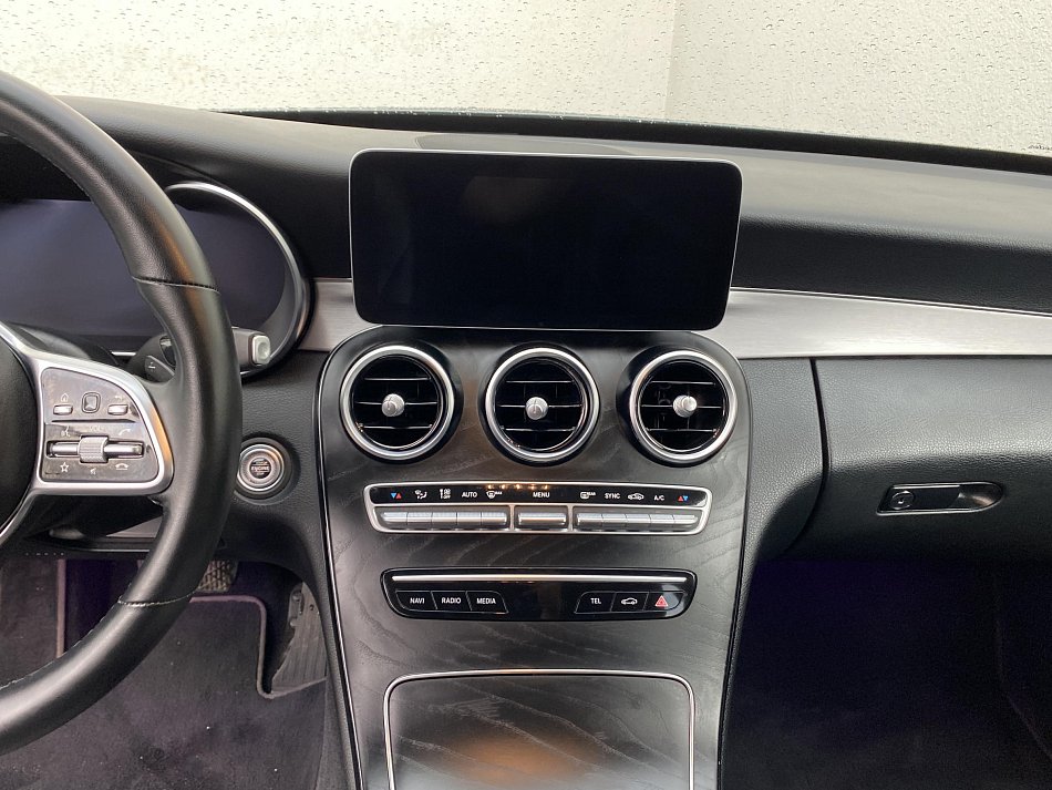 Mercedes-Benz Třída C 2.0CDi  C220