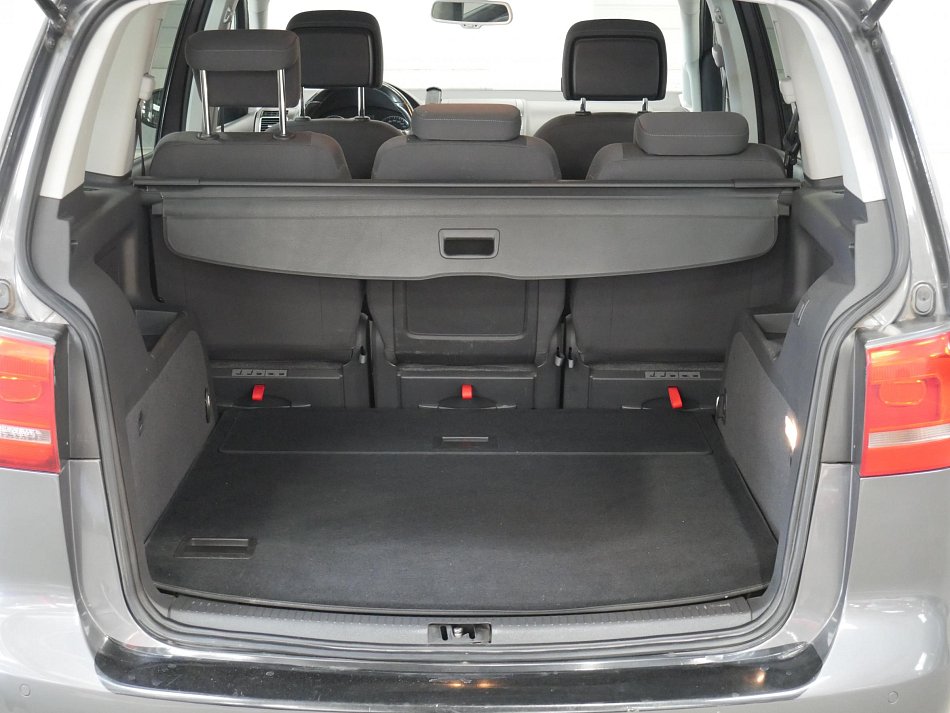 Volkswagen Touran 1.4 TSi 
