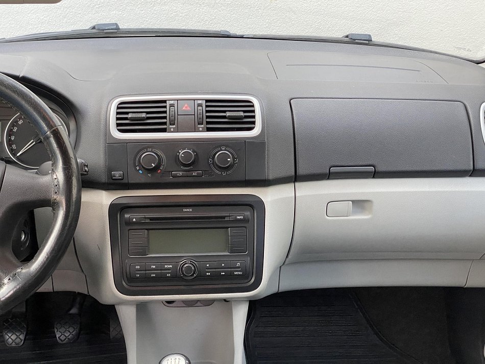 Škoda Roomster 1.2i Style