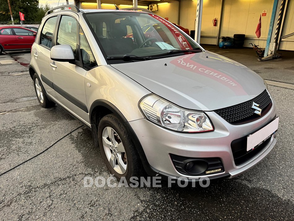 Suzuki SX4 1.6i 