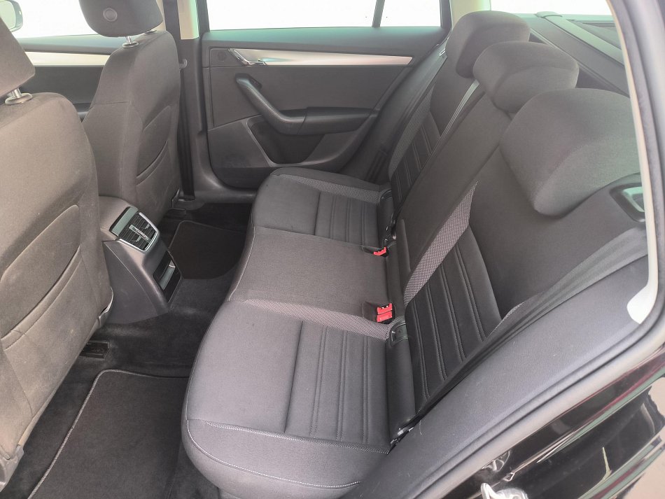 Škoda Octavia III 1.5 TSi Ambition