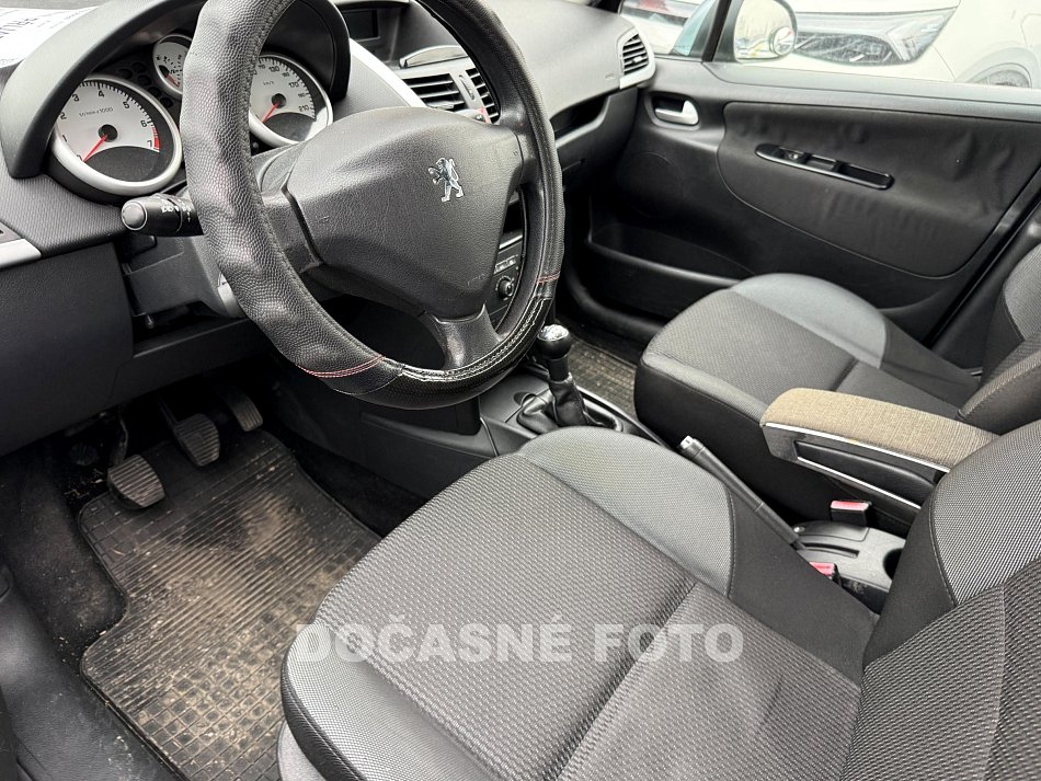 Peugeot 207 1.4VTi  SW