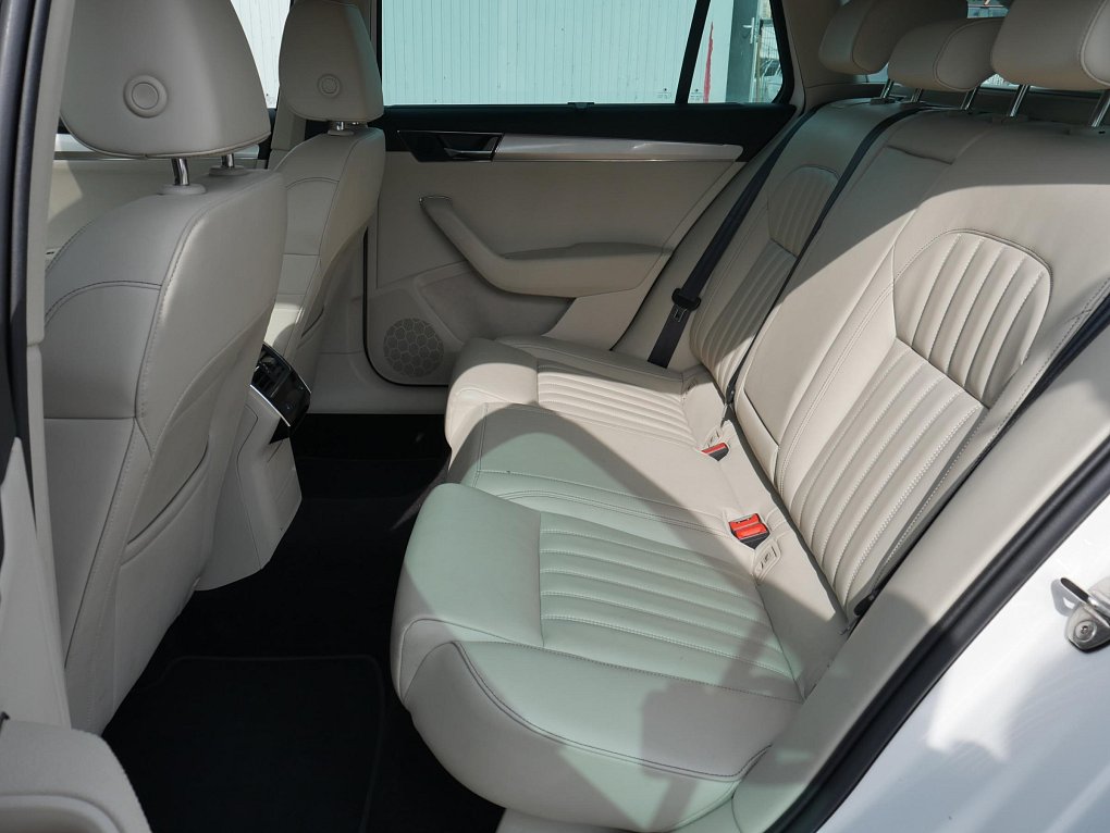 Škoda Superb III 2.0 TDi L&K 4x4