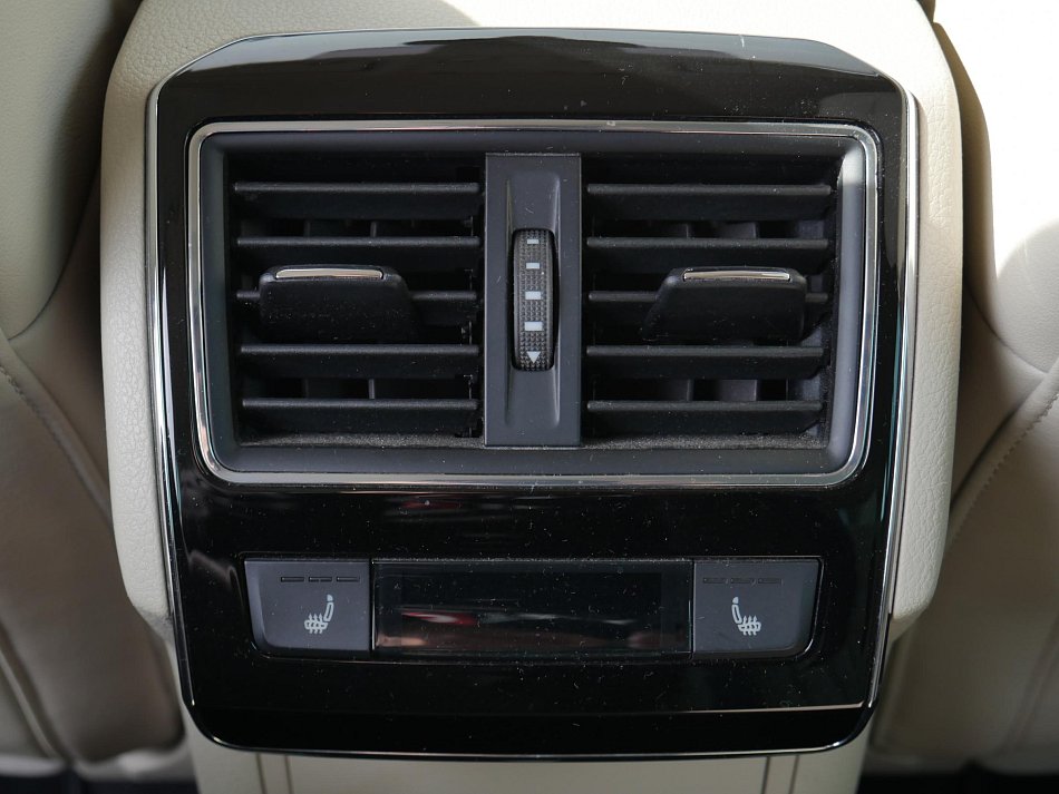 Škoda Superb III 2.0 TDi L&K 4x4