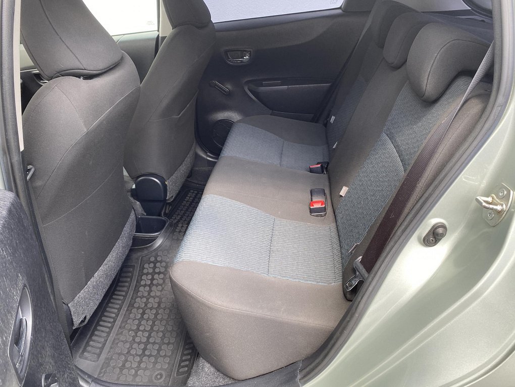 Toyota Yaris 1.0VVTi 