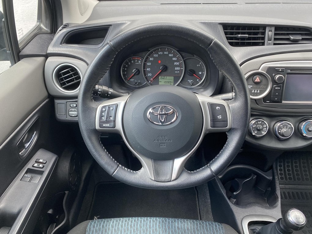 Toyota Yaris 1.0VVTi 