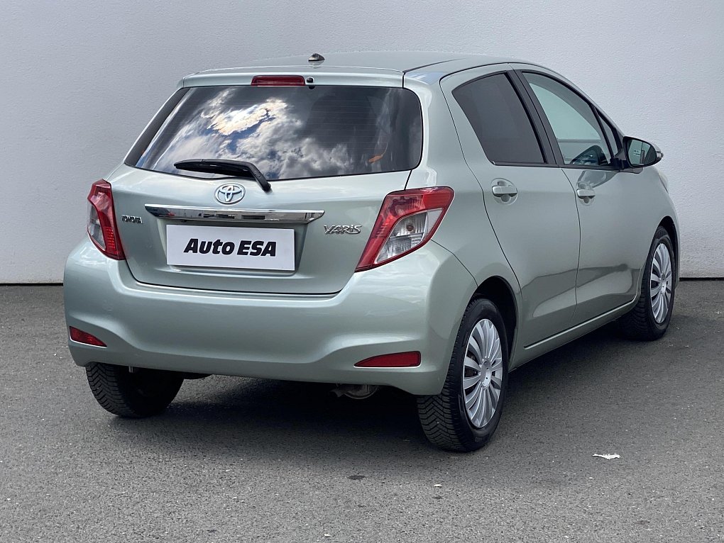 Toyota Yaris 1.0VVTi 