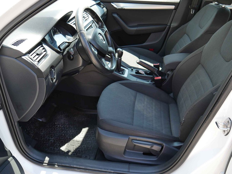 Škoda Octavia III 1.4 G-TEC Elegance