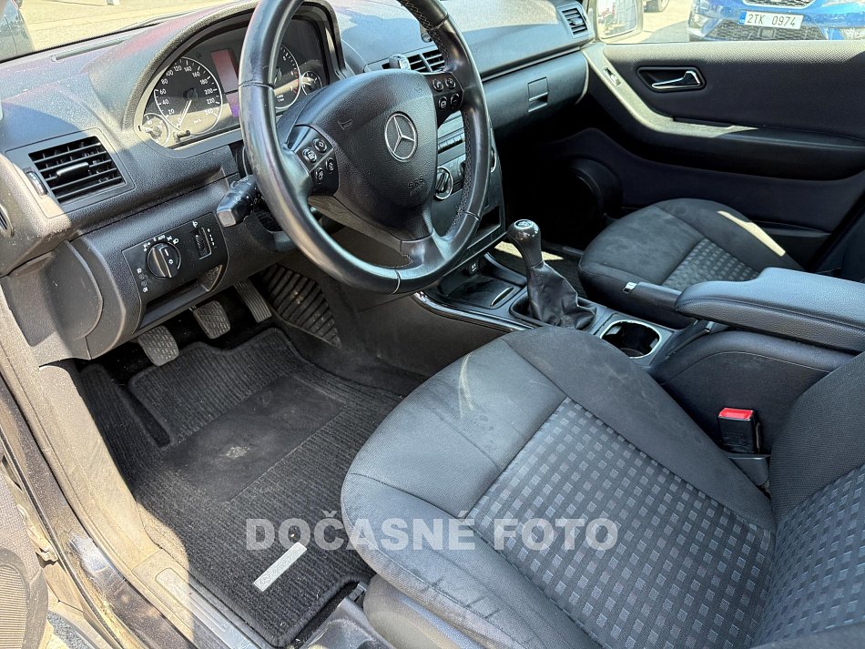 Mercedes-Benz Třída A 1.5 i 