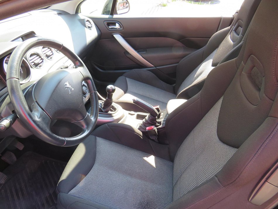 Peugeot 308 1.6i 