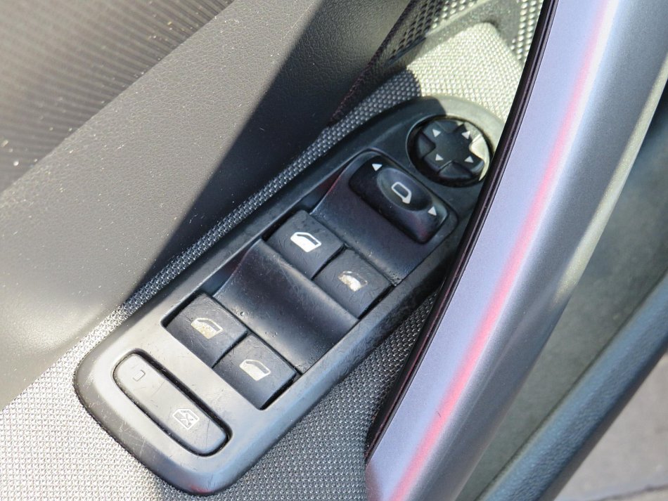Peugeot 308 1.6i 