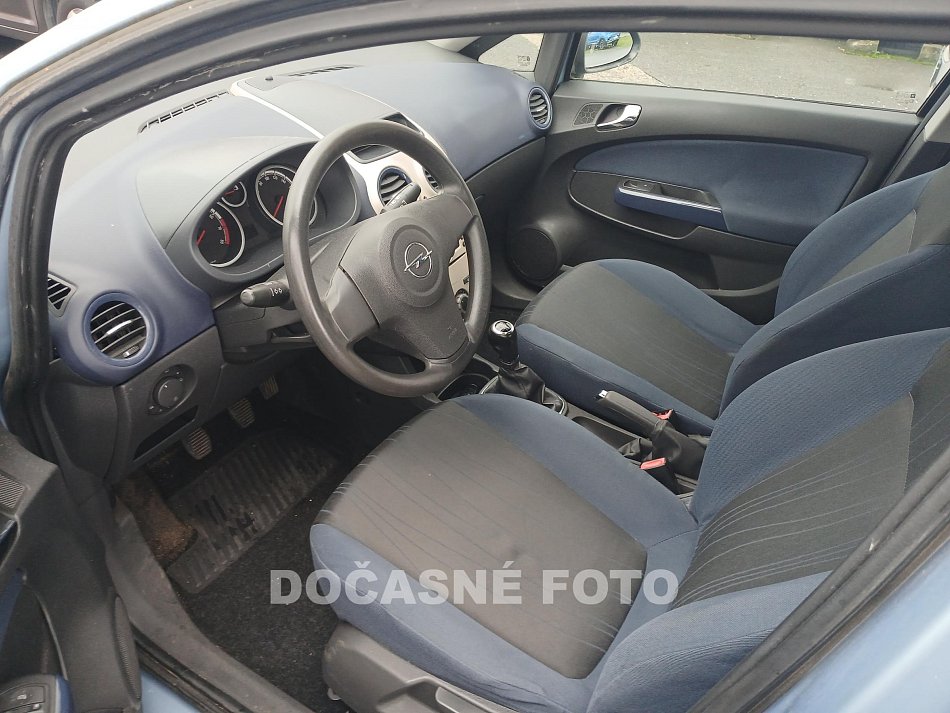 Opel Corsa 1.2i 