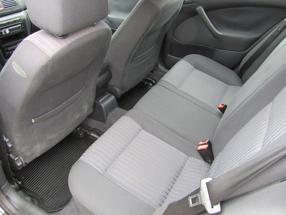 Škoda Octavia 1.8 T 