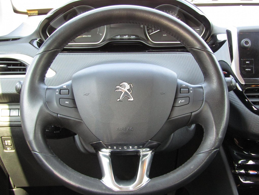 Peugeot 2008 1.2 PT GT Line