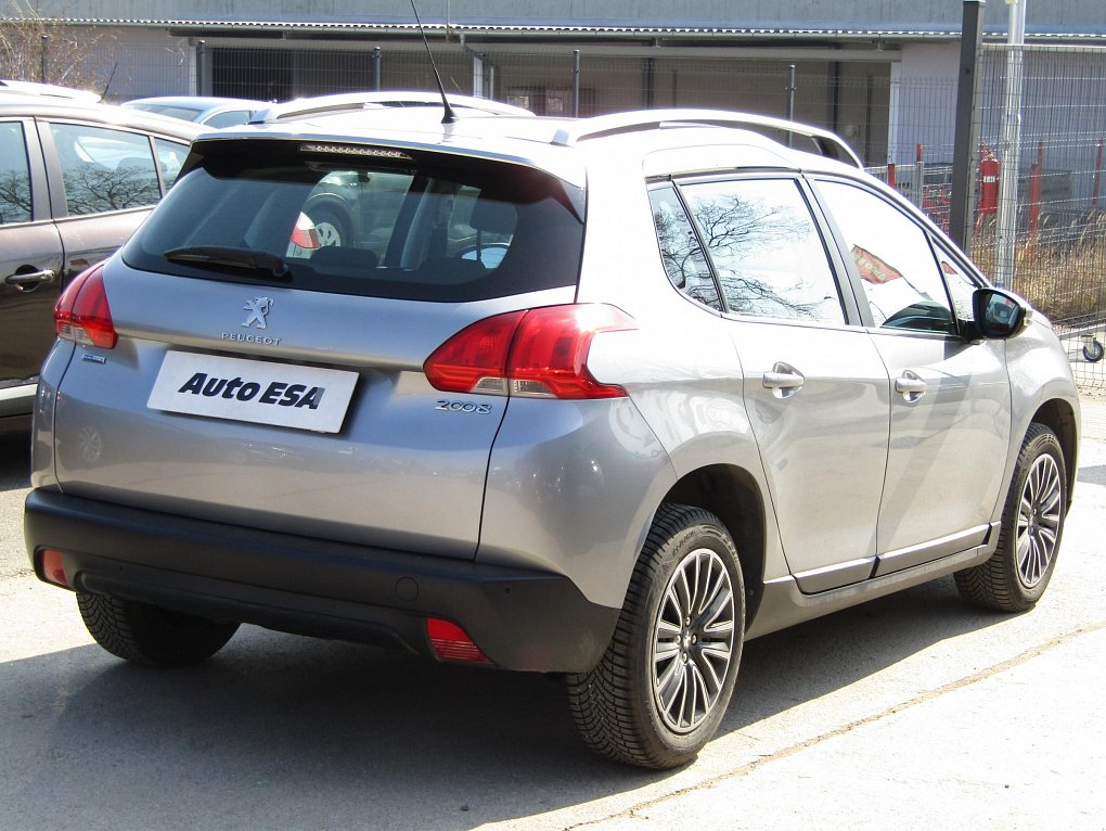 Peugeot 2008 1.2 PT GT Line