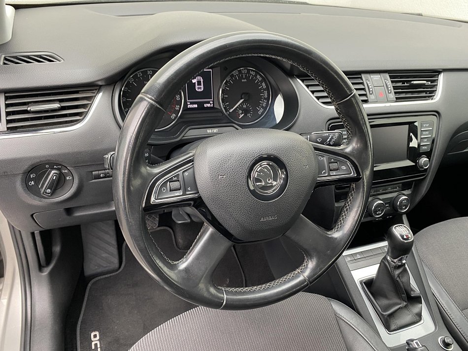 Škoda Octavia III 2.0 TDi Elegance 4x4