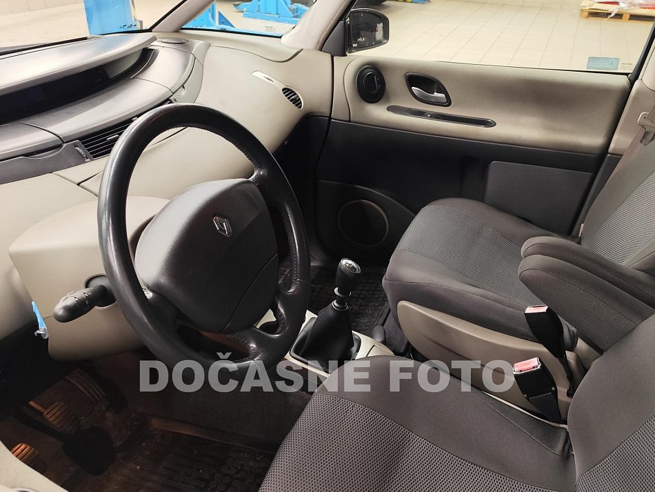 Renault Espace 1.9dCi 