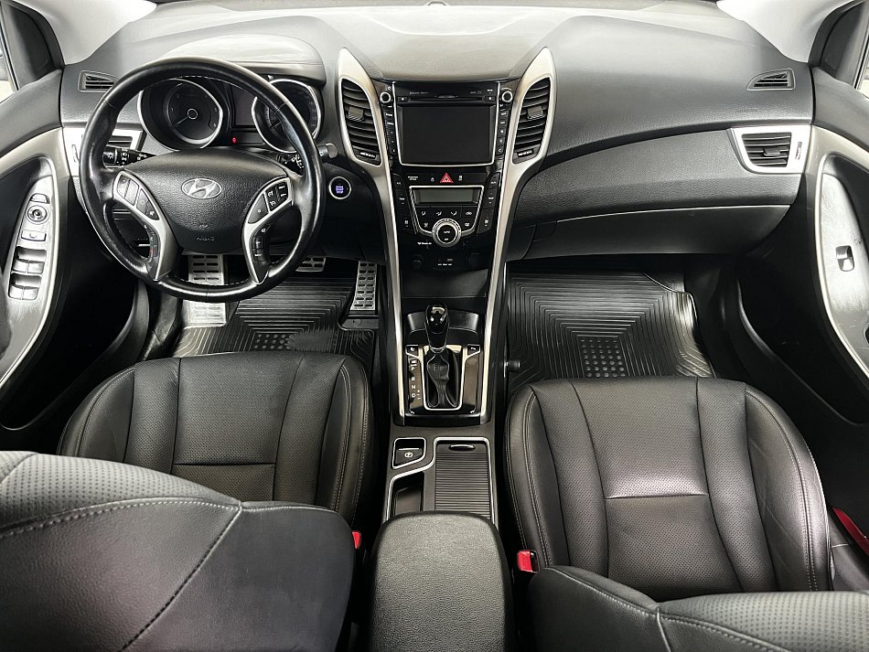 Hyundai I30 1.6CRDi 