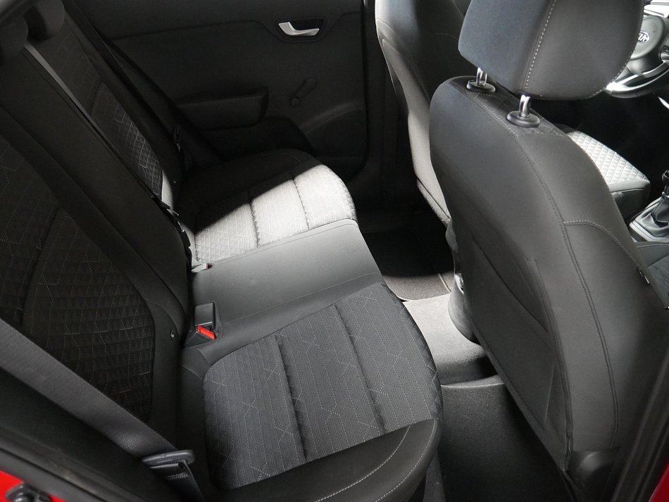 Kia Rio 1.2i 