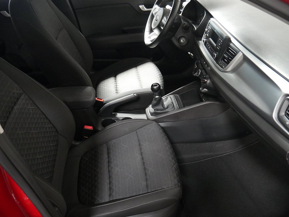 Kia Rio 1.2i 