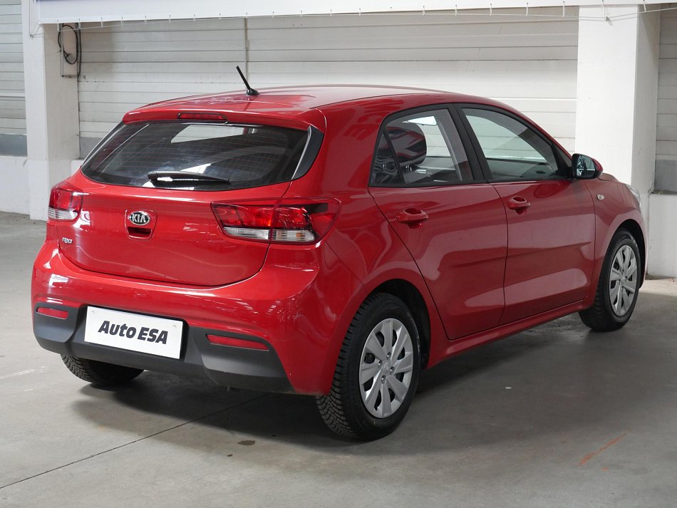 Kia Rio 1.2i 
