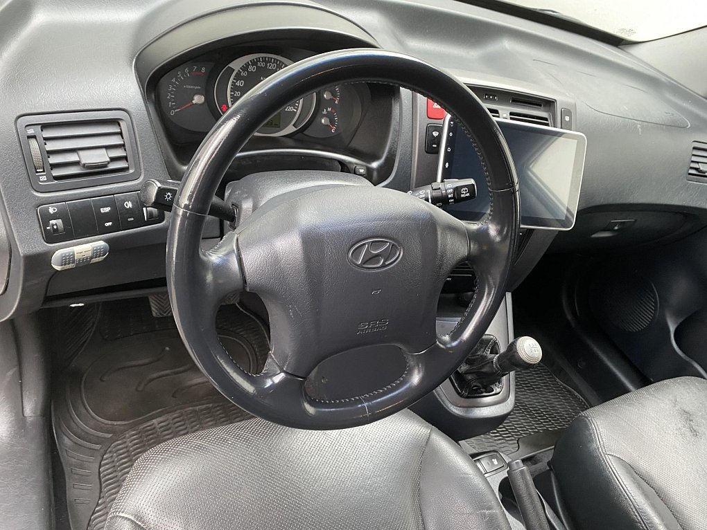 Hyundai Tucson 2.0i 