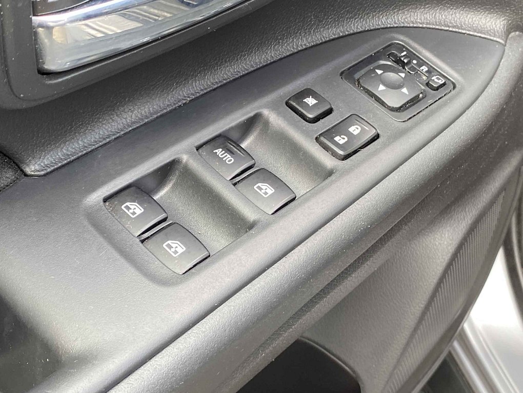 Mitsubishi Outlander 2.0 MiVEC Invite 4WD