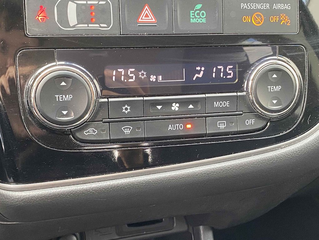 Mitsubishi Outlander 2.0 MiVEC Invite 4WD
