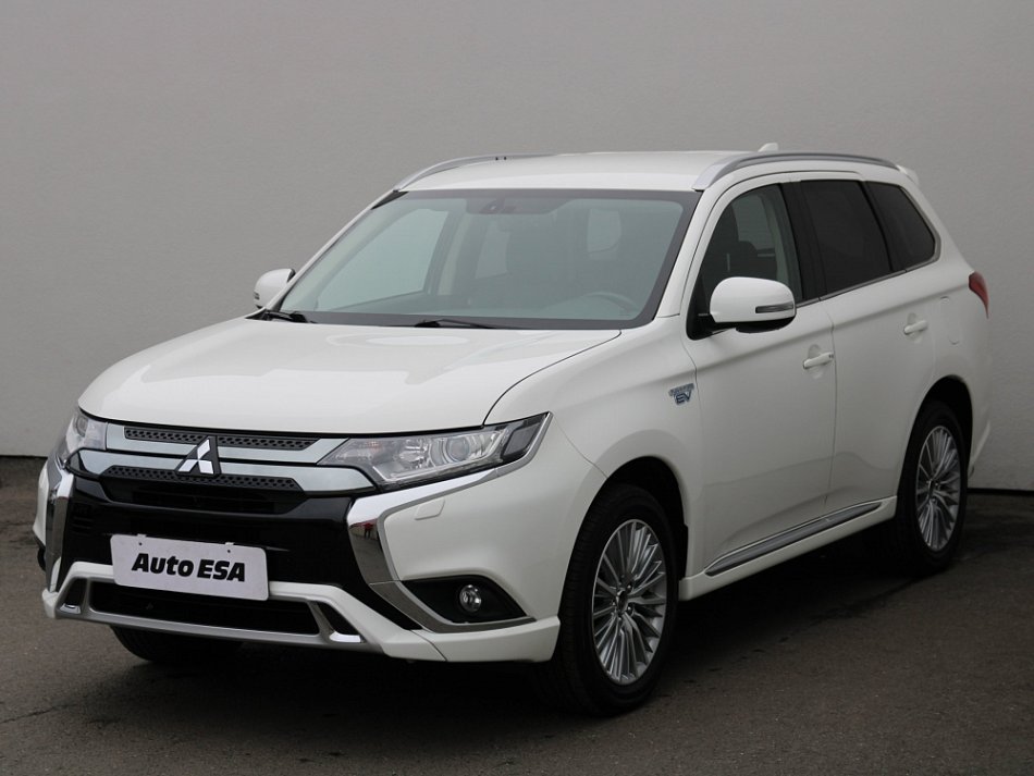 Mitsubishi Outlander 2.0  4x4