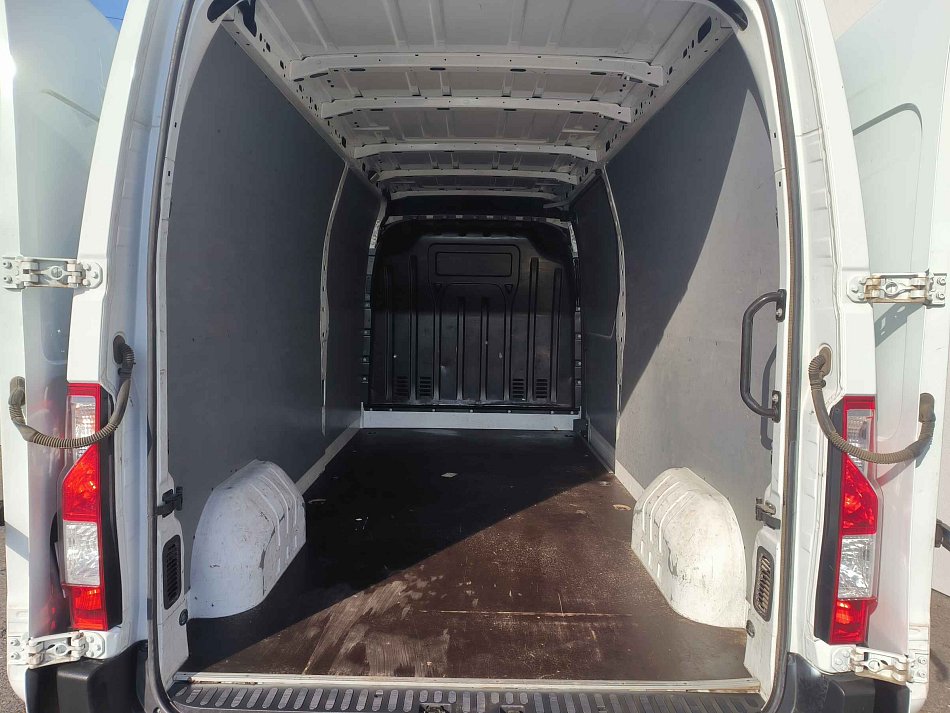 Renault Master 2.3dCi  L3H2
