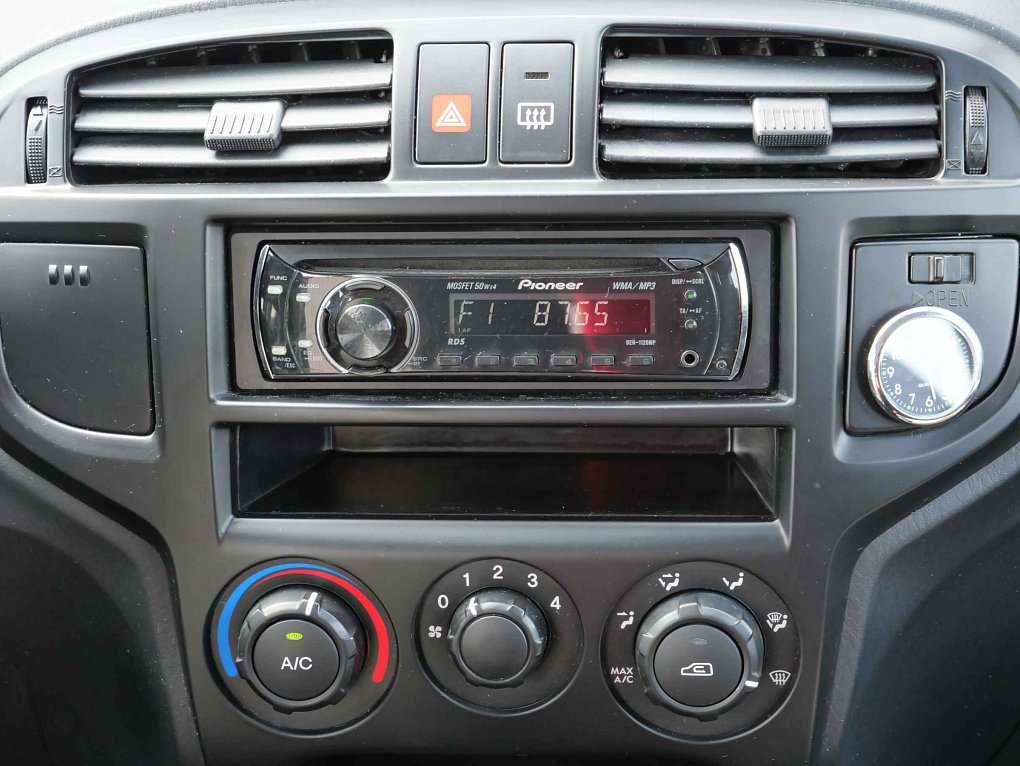 Hyundai Matrix 1.6 i 