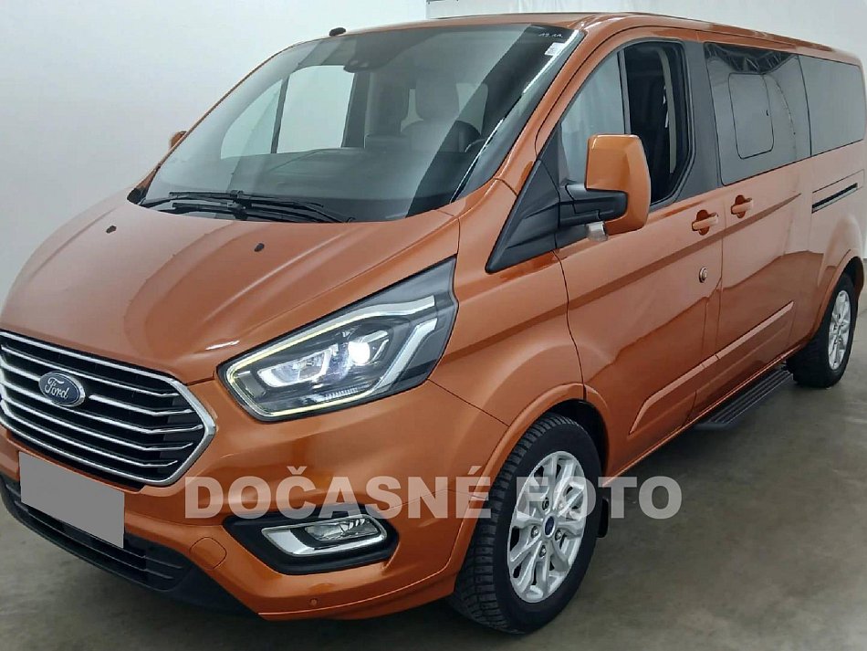 Ford Tourneo Custom 2.0TDCi Titanium L2 8míst