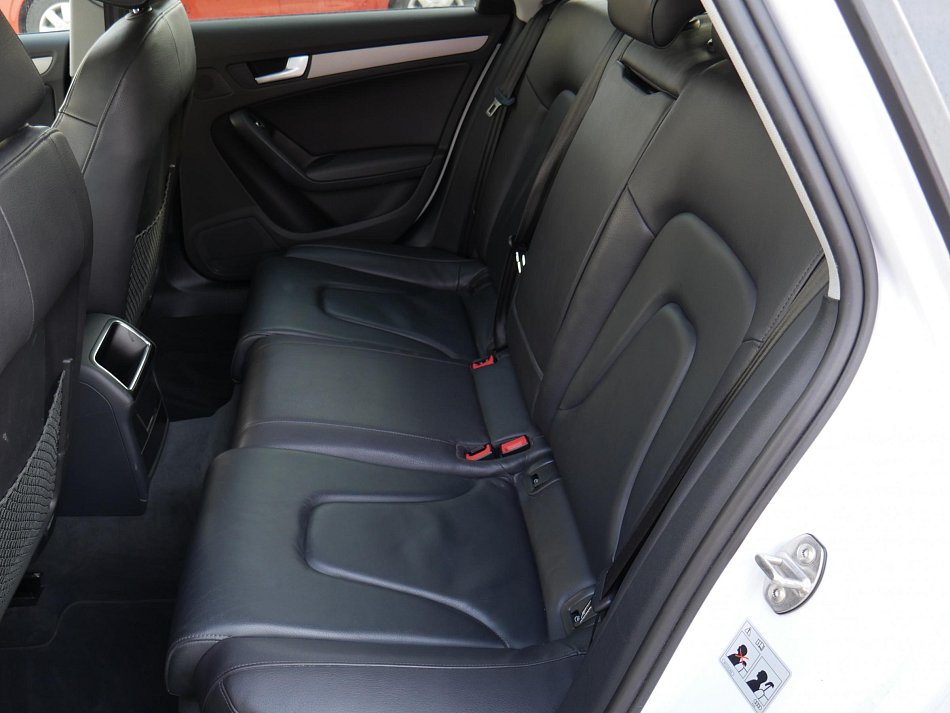 Audi A4 2.0 TDi  Quattro