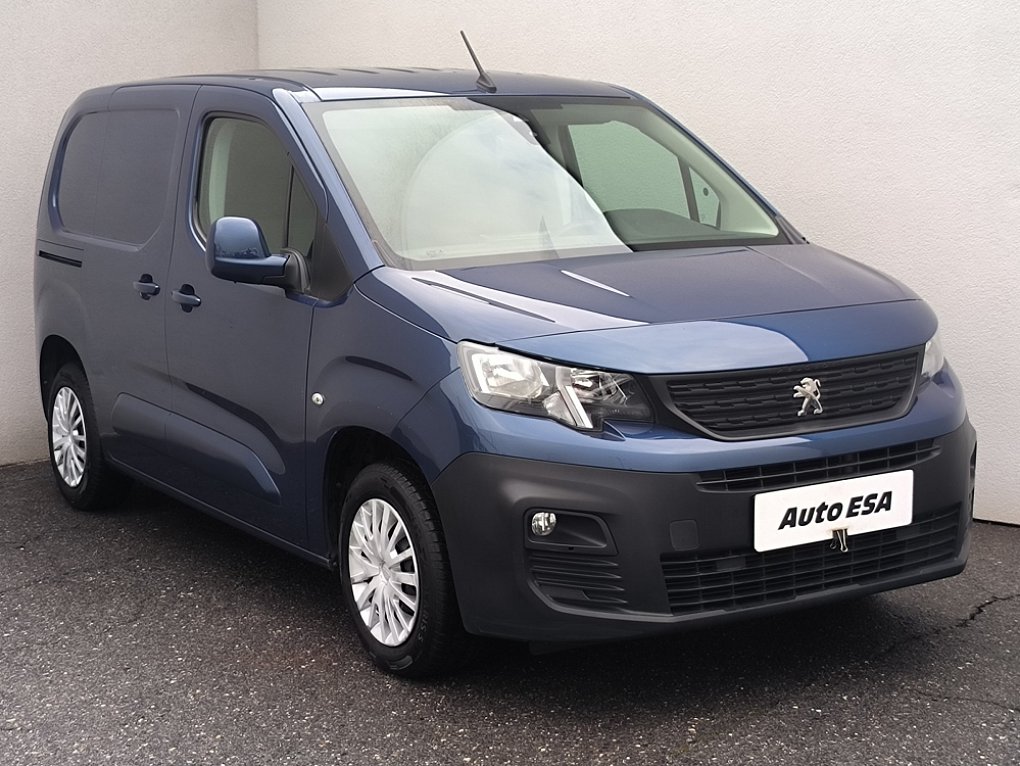 Peugeot Partner 1.2T Active