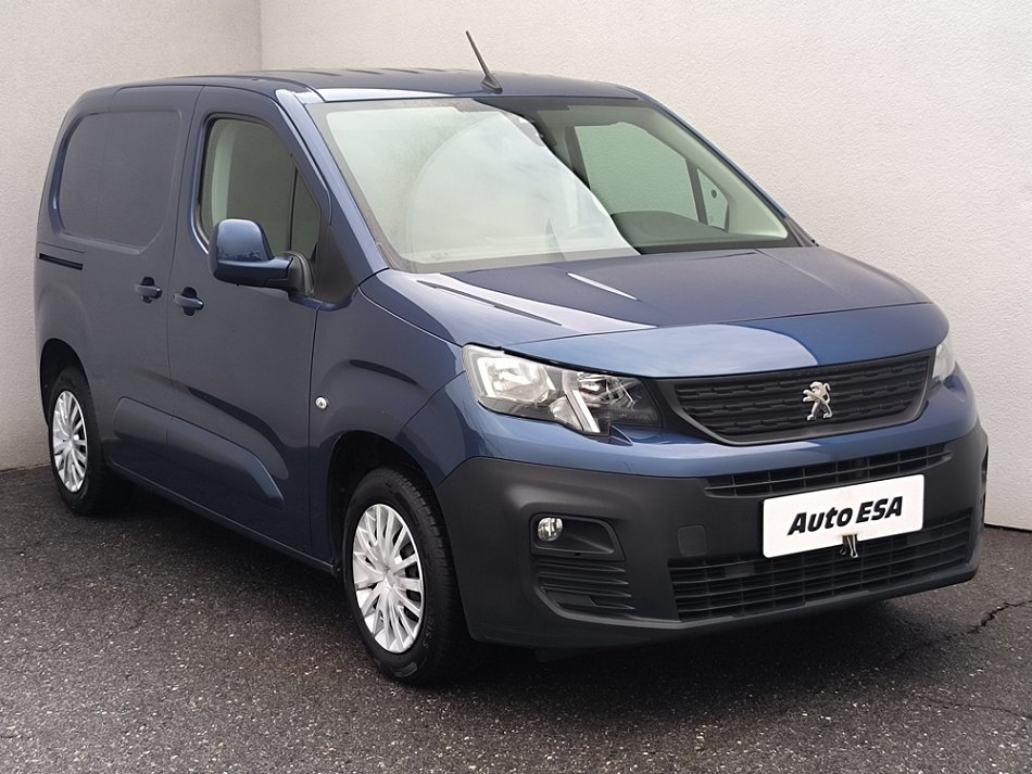 Peugeot Partner 1.2T Active