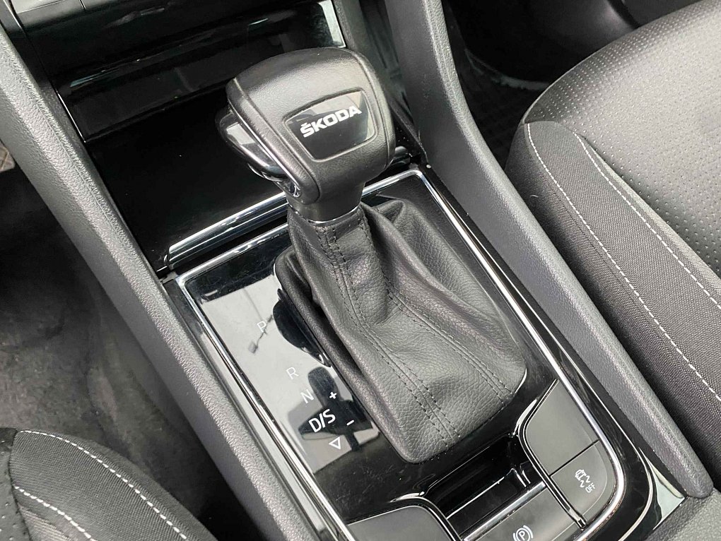 Škoda Karoq 2.0 TDi Tour