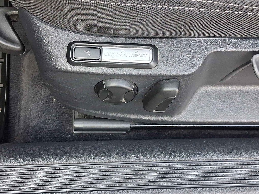 Volkswagen Passat 2.0TDi 