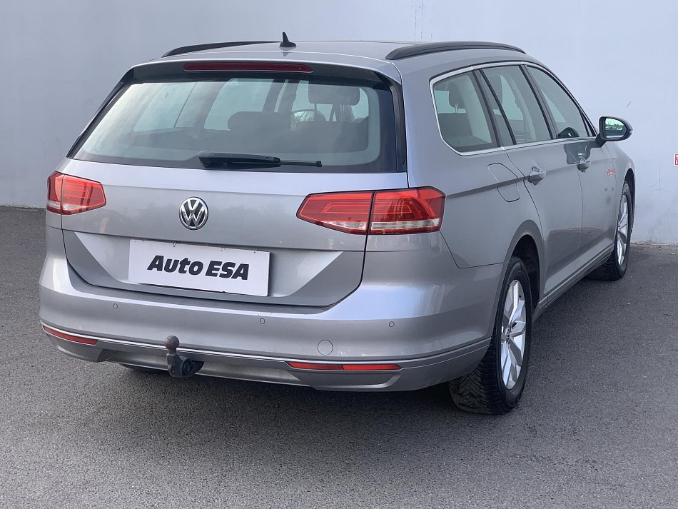 Volkswagen Passat 2.0 TDi Comfortline