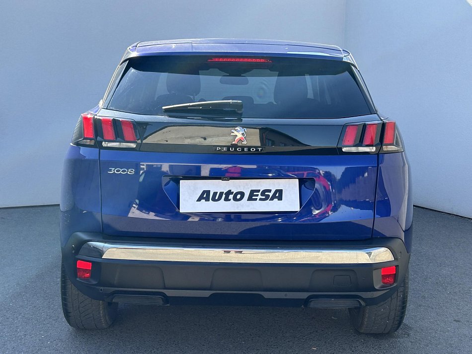 Peugeot 3008 1.2PT Allure