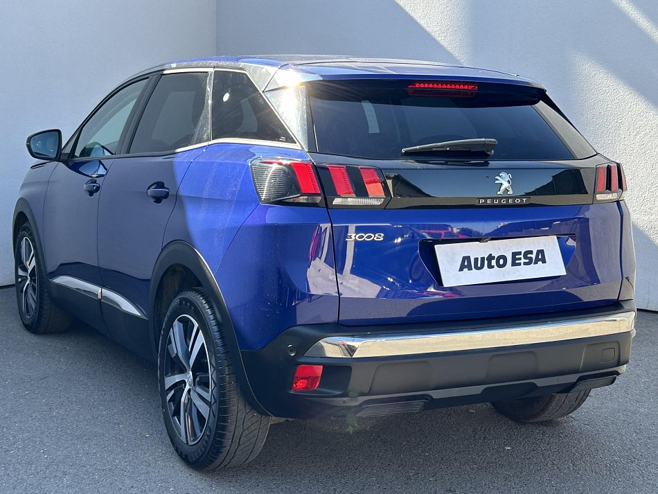 Peugeot 3008 1.2PT Allure