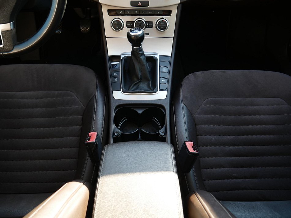 Volkswagen Passat 2.0TDi 
