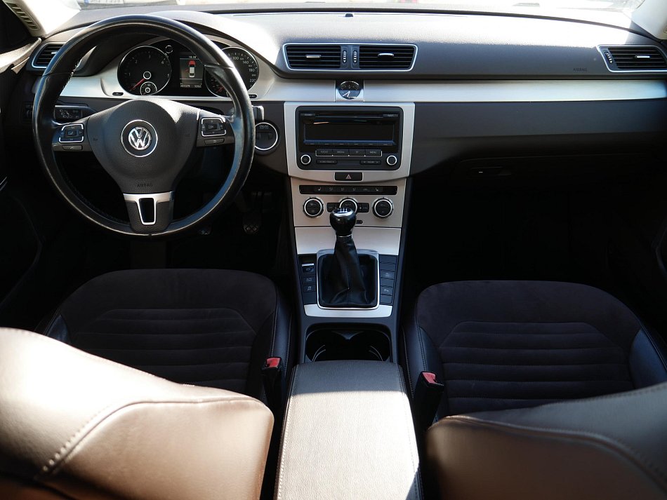 Volkswagen Passat 2.0TDi 