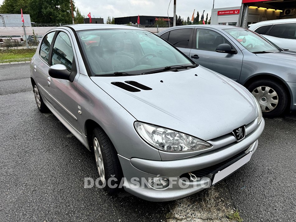 Peugeot 206 1.4 i 