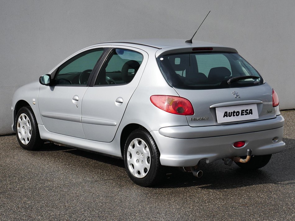 Peugeot 206 1.4 i 
