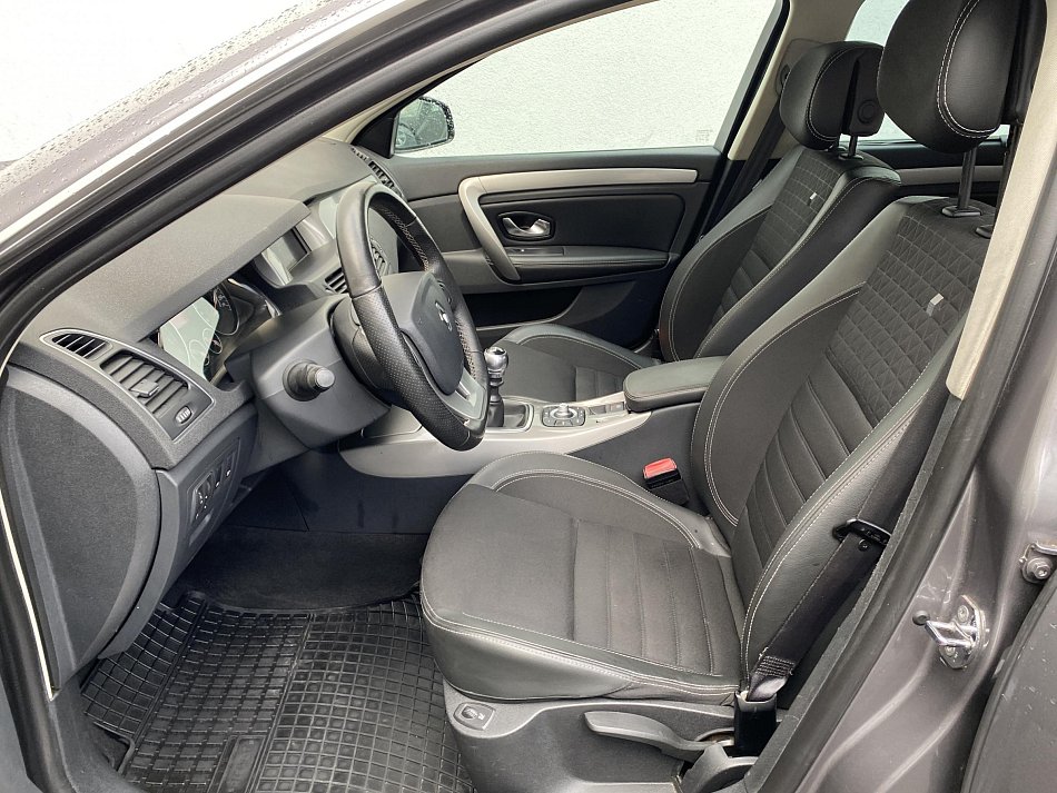 Renault Laguna 2.0 dCi Limited