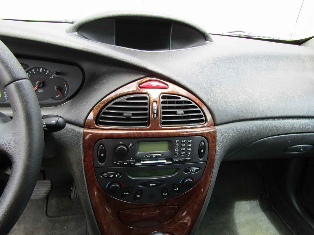 Citroën C5 2.2 HDi 