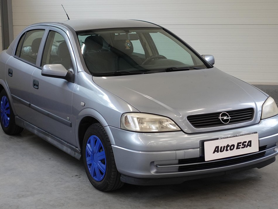 Opel Astra 1.4i 