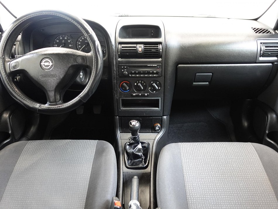 Opel Astra 1.4i 