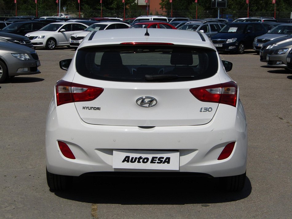 Hyundai I30 1.6I 