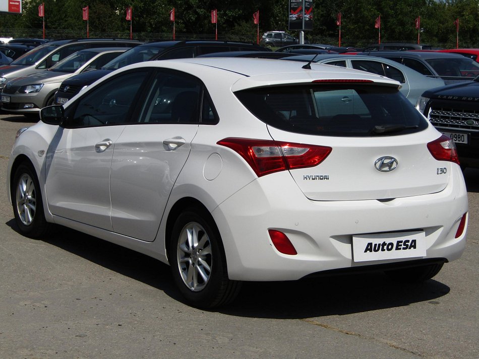 Hyundai I30 1.6I 